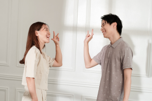 Body Language Skills Training Course in Czech Republic 